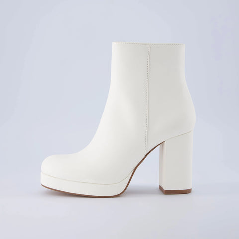 Dish Heeled Boot