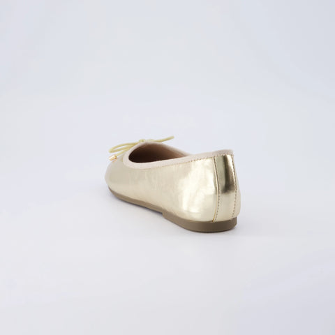 Dove Ballet Flat