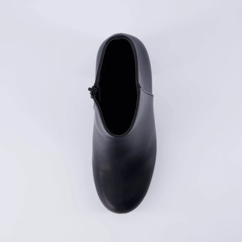 Dish Heeled Boot
